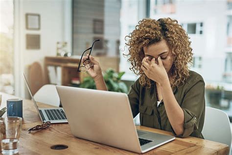 tired at 5pm|The Signs, Symptoms, and Cures of an Afternoon Slump.